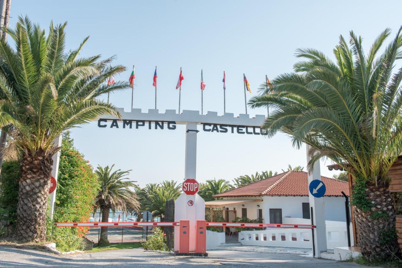 Happy Camp Mobile Homes In Castello Camping & Summer Resort Neos Marmaras Ngoại thất bức ảnh